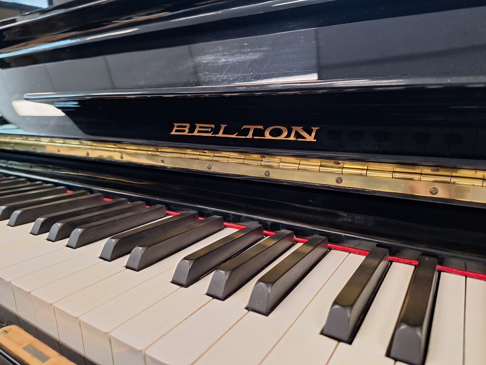 Belton piano te koop - Afbeelding 4