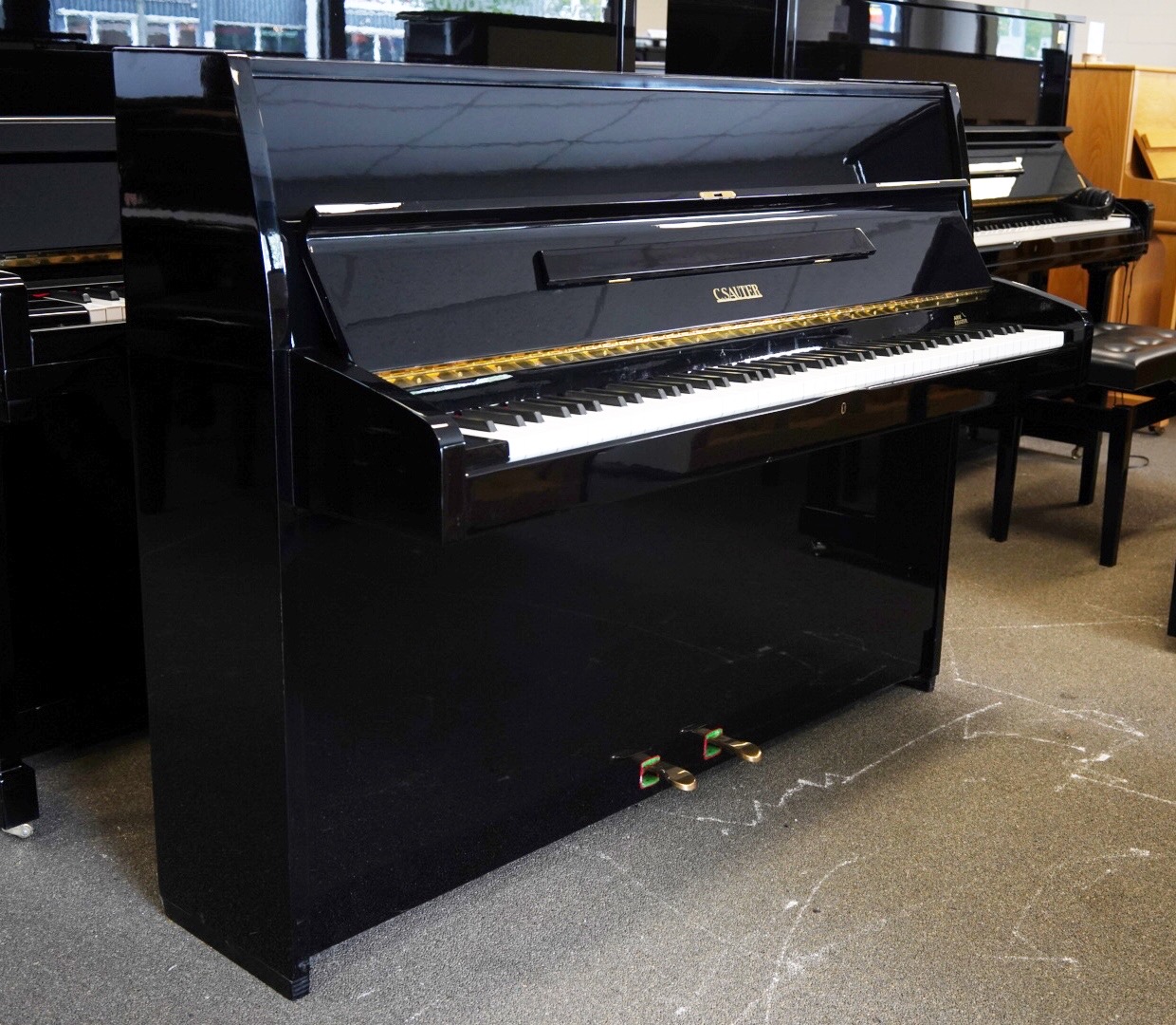 Zwarte C. Sauter piano